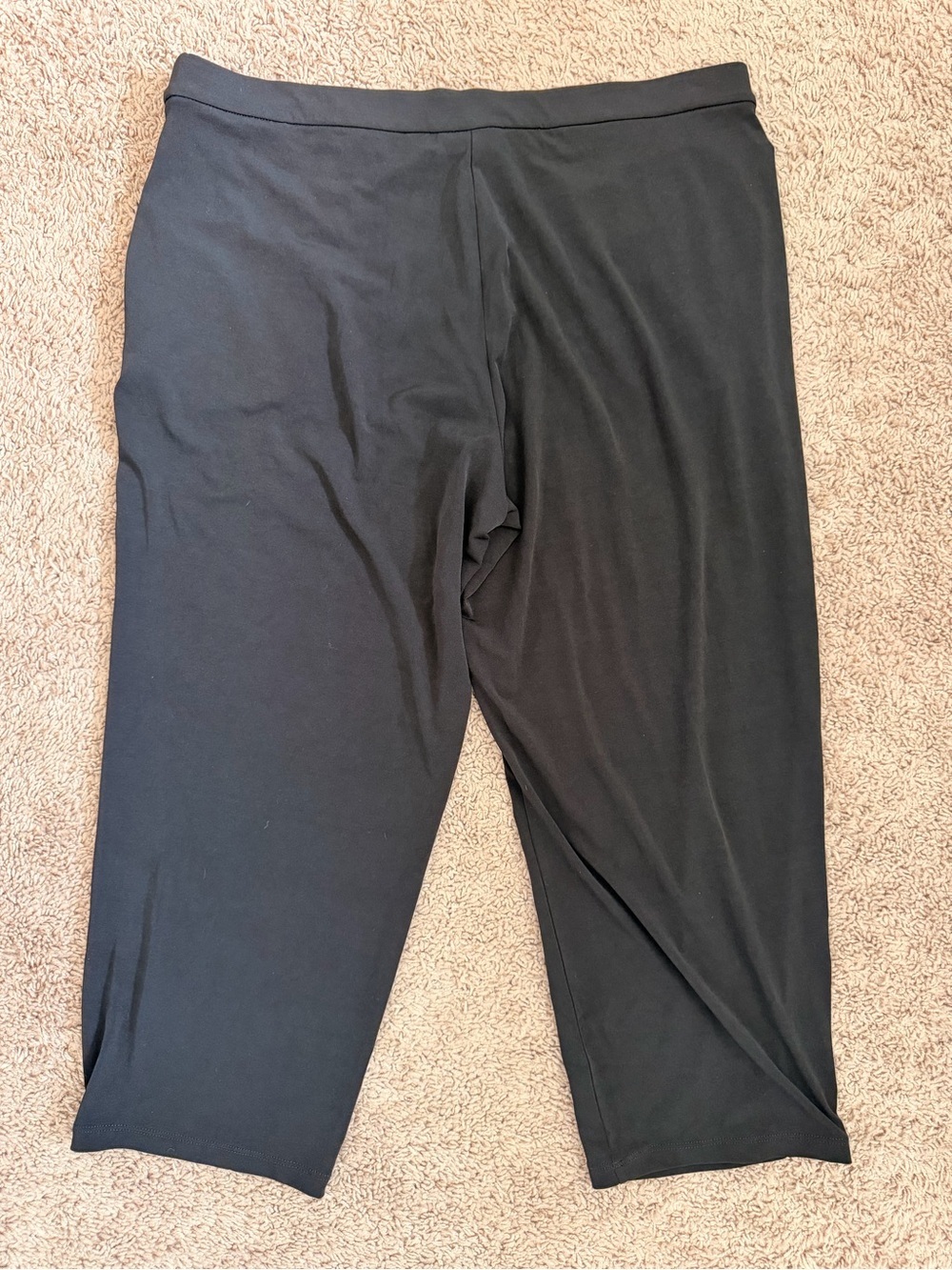 Susan Graver Modern Essentials Black Stretch Pull-On Capri Pants size XL - Picture 4 of 5